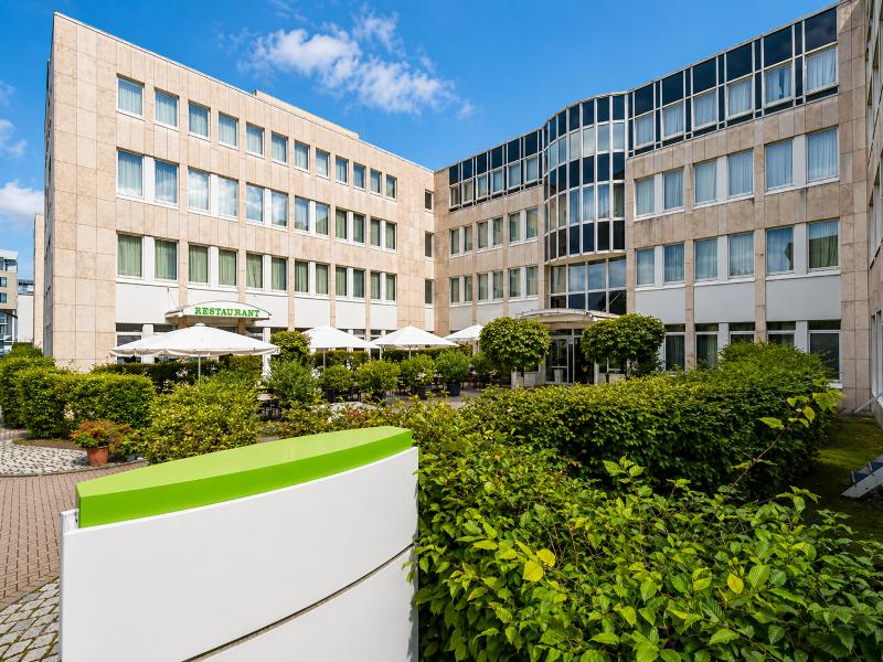 Sunday Hotel Frankfurt Airport - Neu-Isenburg image