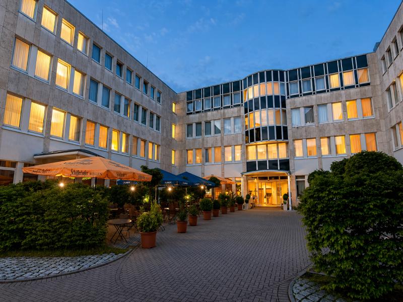 Sunday Hotel Frankfurt Airport - Neu-Isenburg image