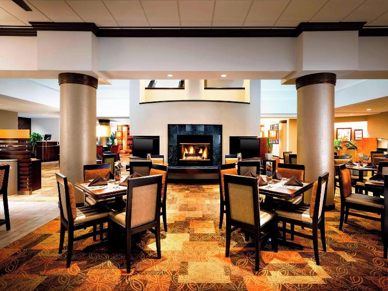 Sheraton Suites Orlando Airport image