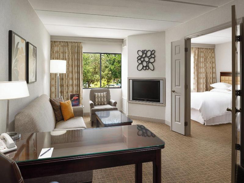 Sheraton Suites Orlando Airport image