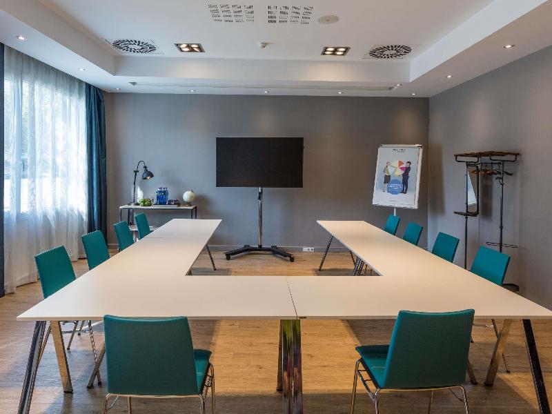 Novotel Barcelona Cornella image