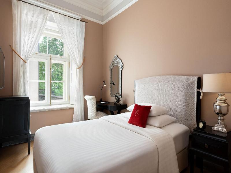 Hotel Telegraaf, Autograph Collection image