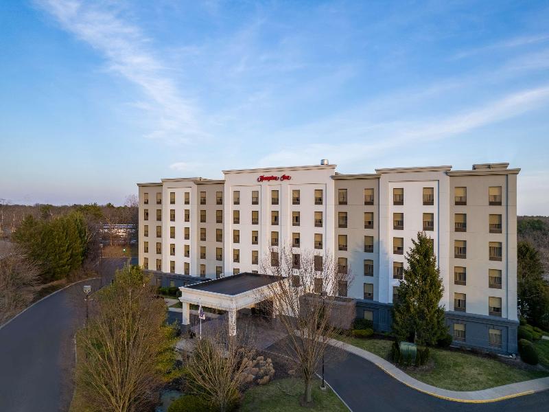 Hampton Inn Long Island-Brookhaven — general view