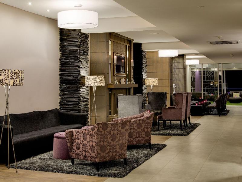 Fortis Hotel Manor image