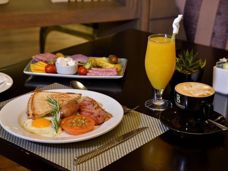 Fortis Hotel Manor image