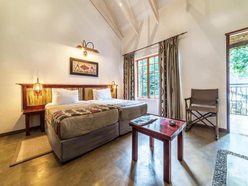 Hippo Hollow Country Estate image