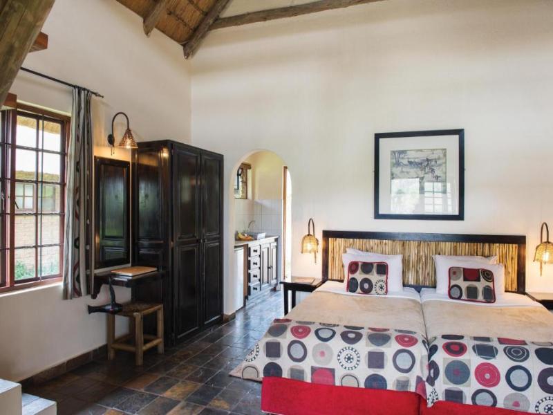 Hippo Hollow Country Estate image