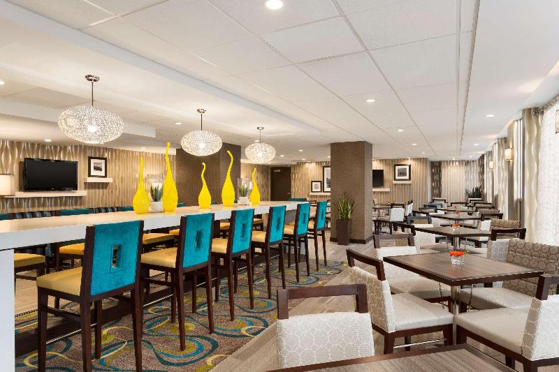 Hampton Inn & Suites by Hilton Downtown Vancouver