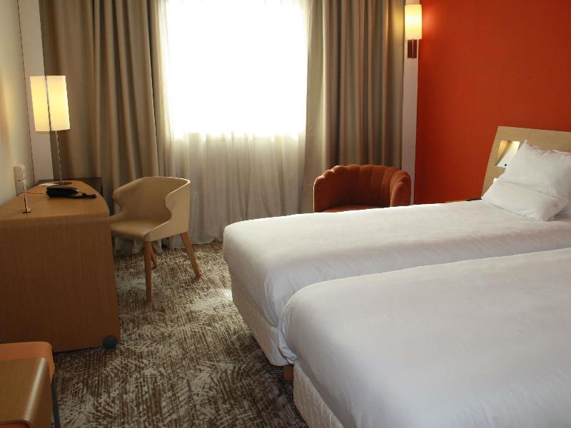 Novotel Roma Est image