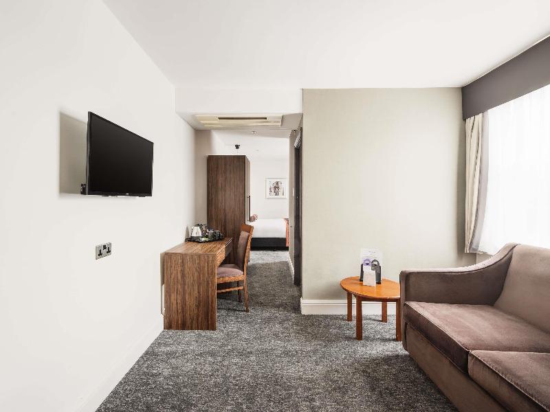 Mercure Doncaster Centre Danum Hotel image