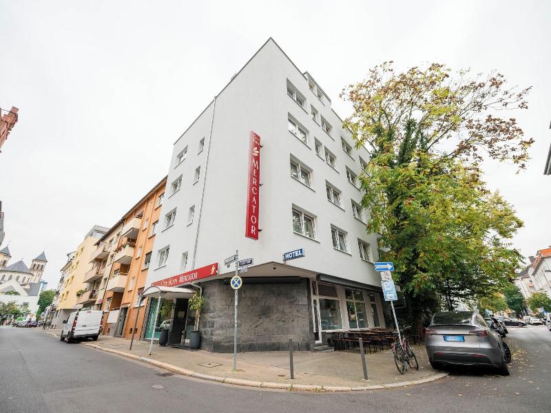 City Hotel Mercator image