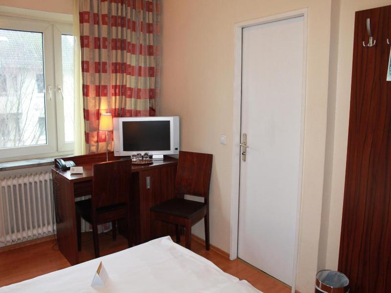 City Hotel Mercator image