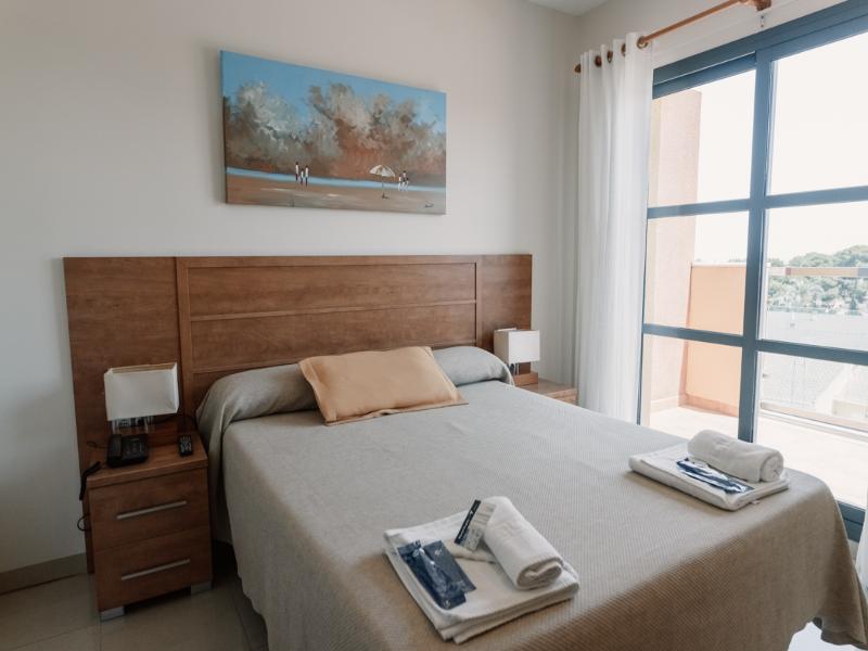 Bahía Aparthotel image