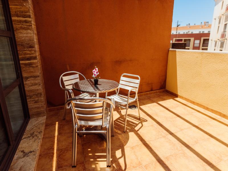 Bahía Aparthotel image