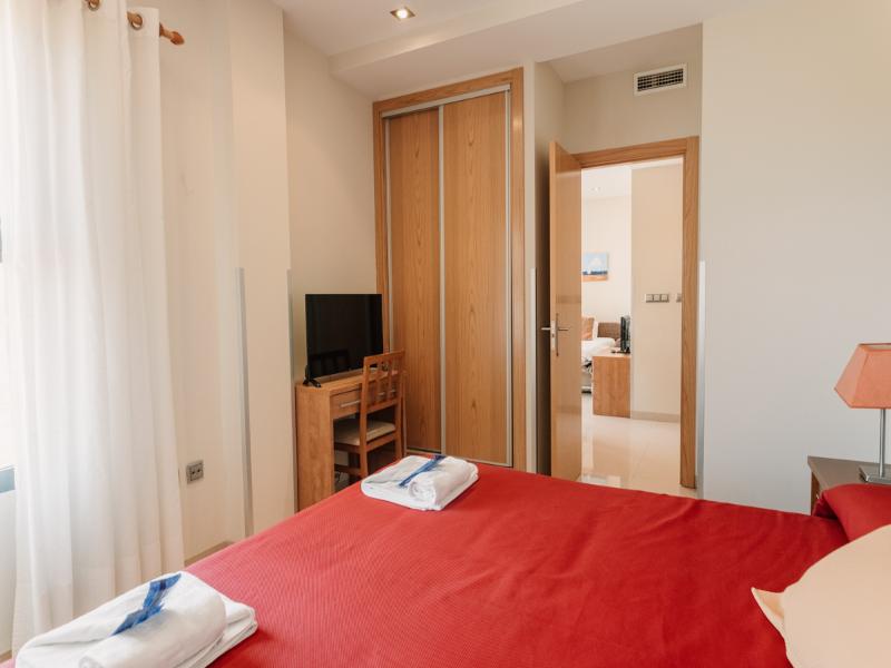 Bahía Aparthotel image