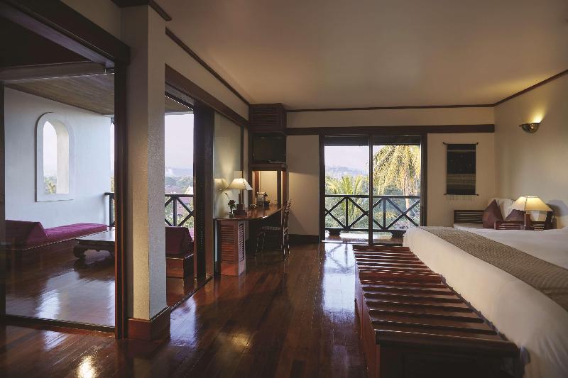 La Residence Phou Vao Hotel Luang Prab image