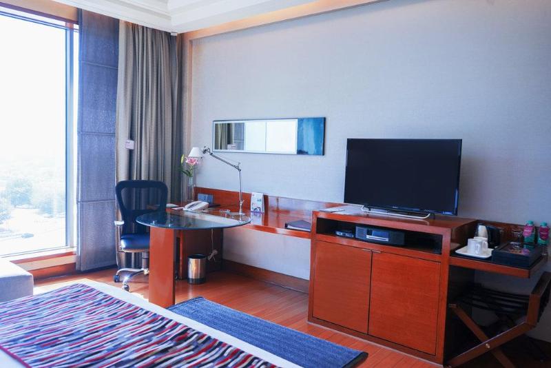 Crowne Plaza Gurgaon image
