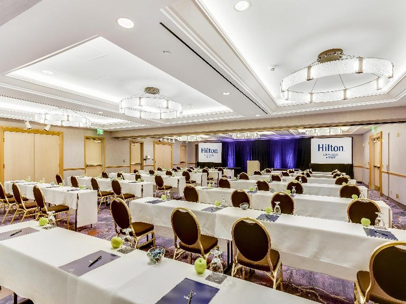 Hilton Los Angeles Airport image