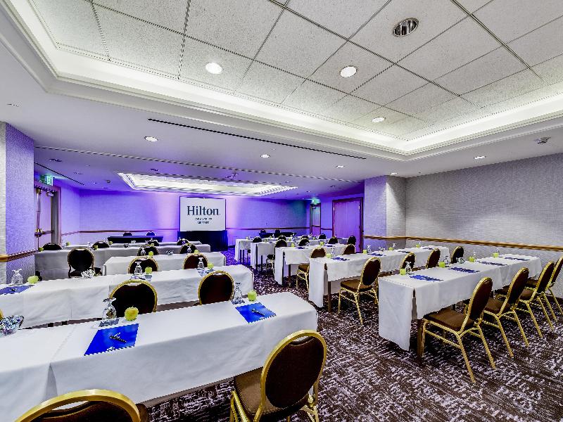Hilton Los Angeles Airport image