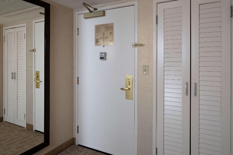 Hilton Los Angeles Airport image