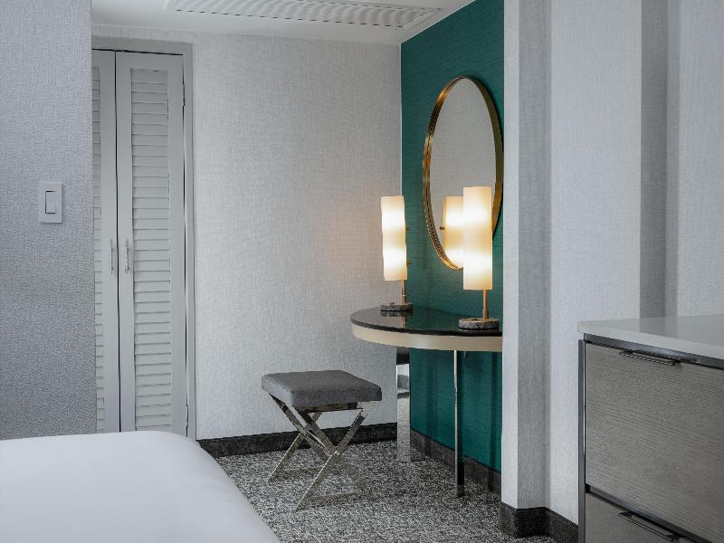 Hilton Los Angeles Airport image