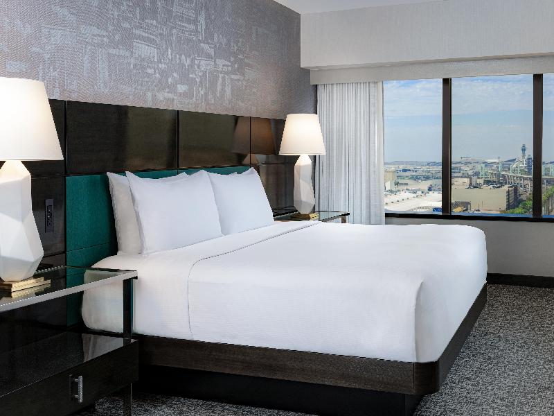 Hilton Los Angeles Airport image
