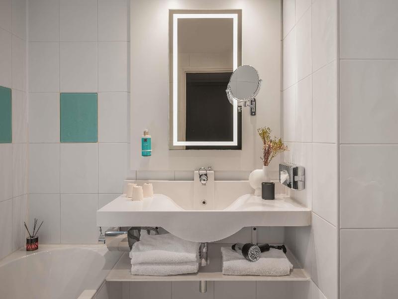 Novotel Paris Vaugirard Montparnasse image
