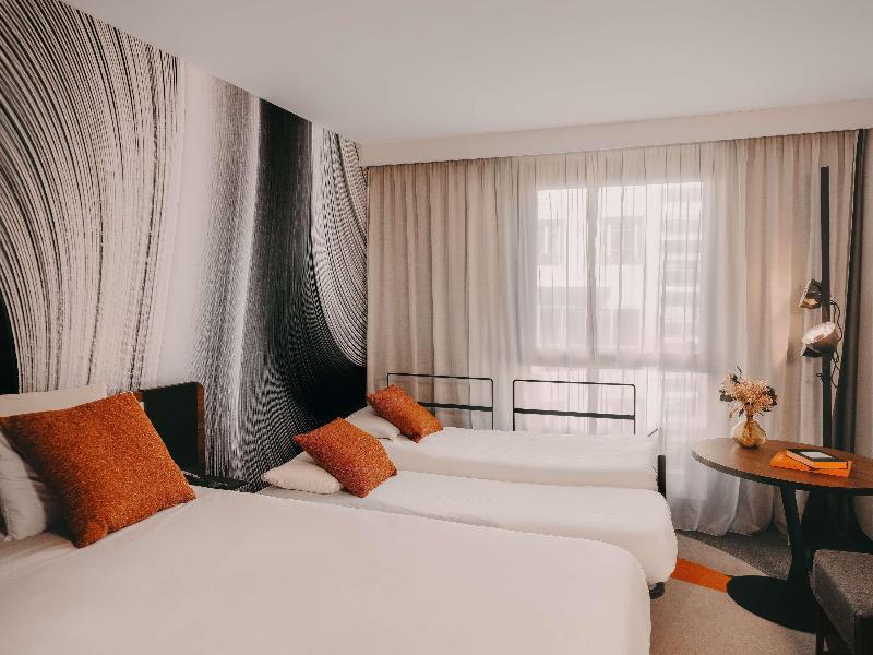 Novotel Paris Vaugirard Montparnasse image