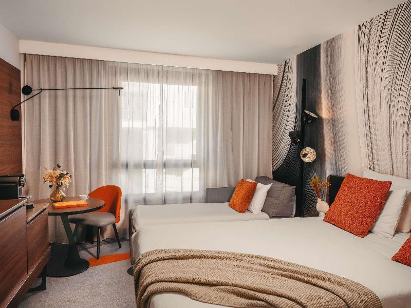 Novotel Paris Vaugirard Montparnasse image
