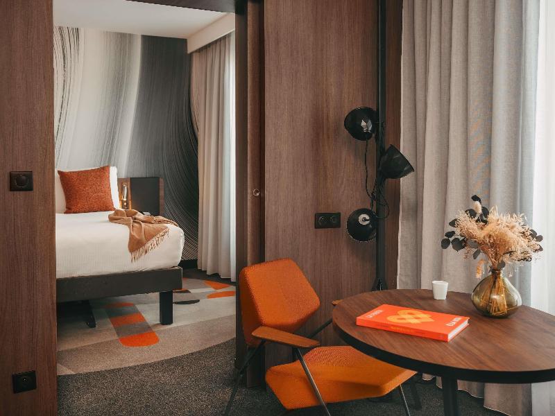 Novotel Paris Vaugirard Montparnasse image