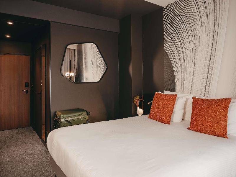 Novotel Paris Vaugirard Montparnasse image