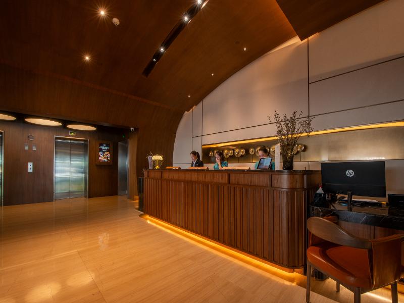 Fraser Suites Sukhumvit image