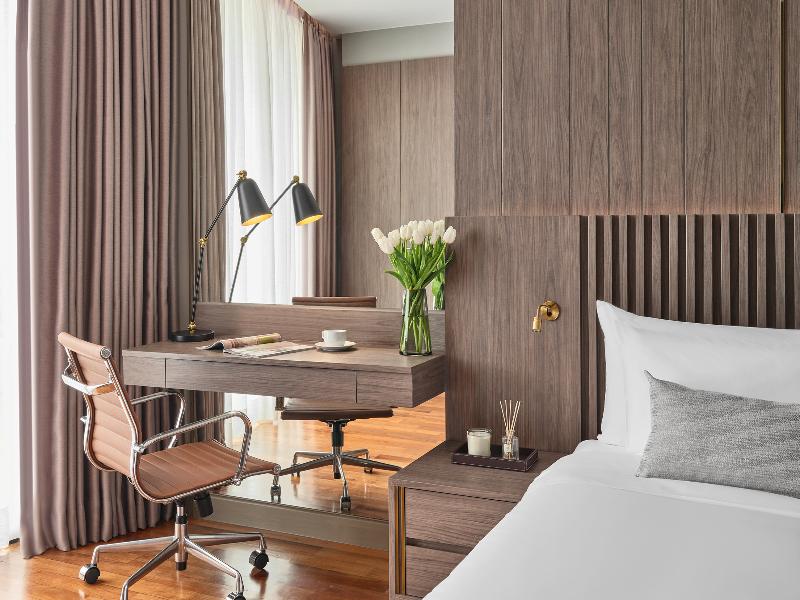 Fraser Suites Sukhumvit image