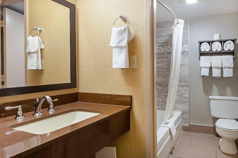 Best Western Summit Inn image