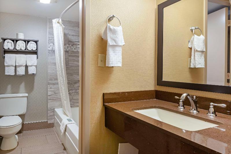 Best Western Summit Inn image