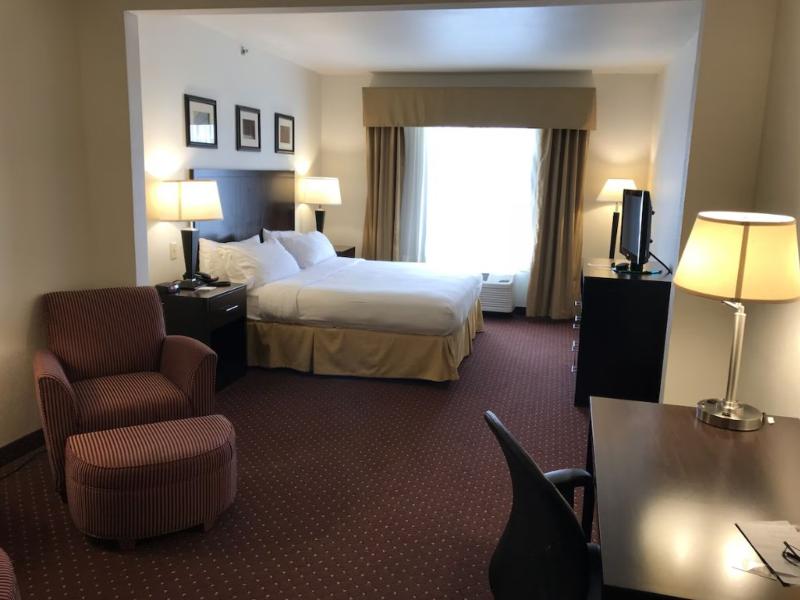 Holiday Inn Express Syracuse-Fairgrounds image