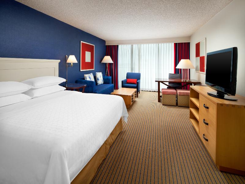 Sheraton San Diego Resort image