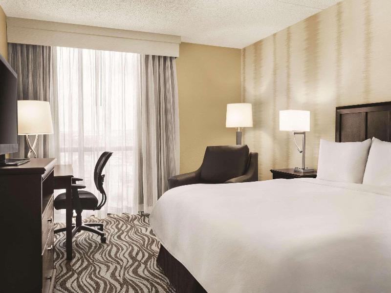 Radisson Hotel Fort Worth North-Fossil Creek image
