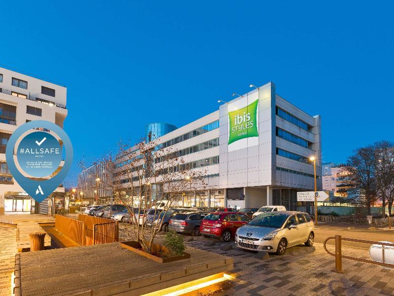 Ibis Styles Massy Opera image