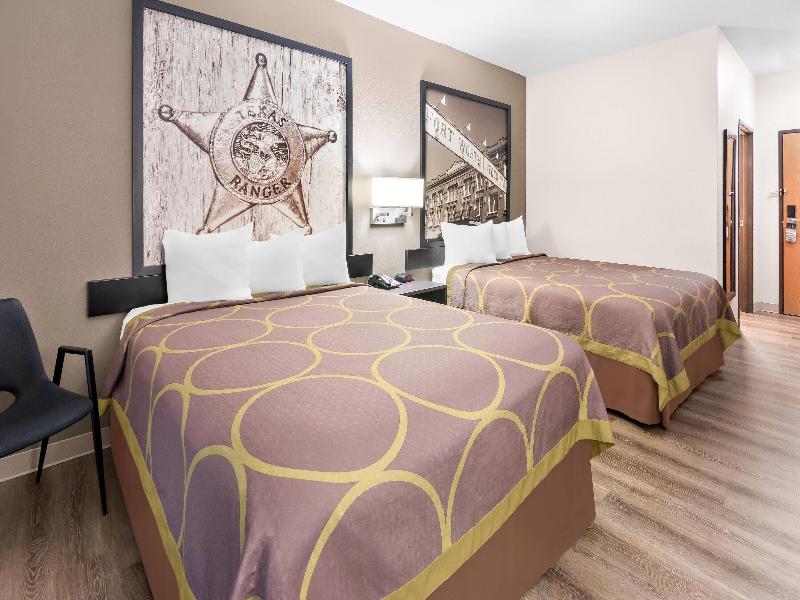 Super 8 by Wyndham Fort Worth Stockyards image