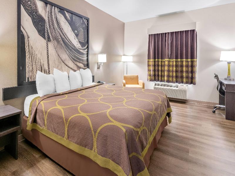 Super 8 by Wyndham Fort Worth Stockyards image