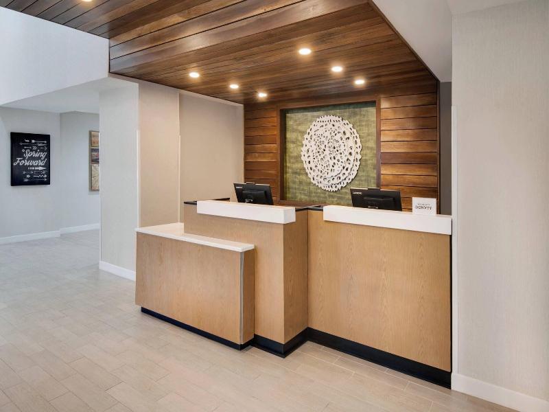 Holiday Inn Express & Suites Columbia - Downtown