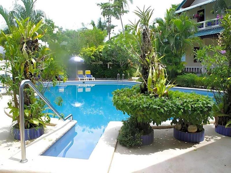 Ekman Garden Resort image
