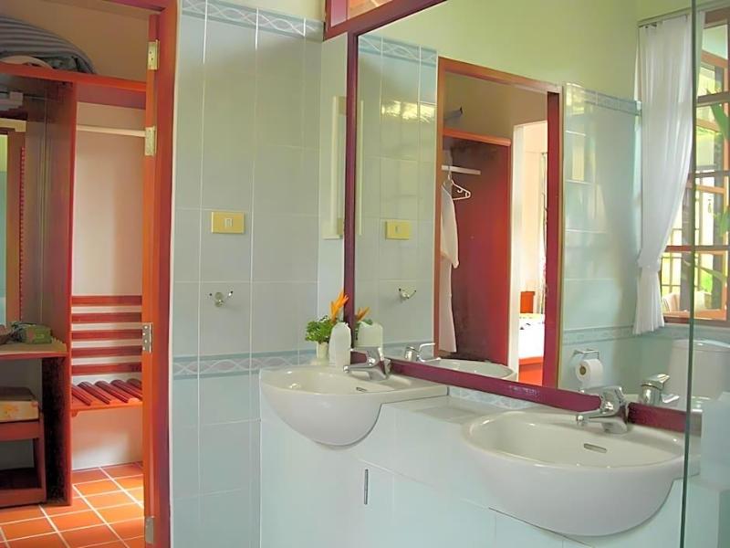 Ekman Garden Resort image