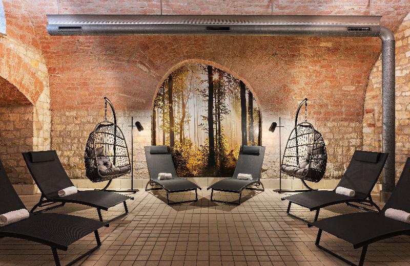Leonardo Hotel Mainz image