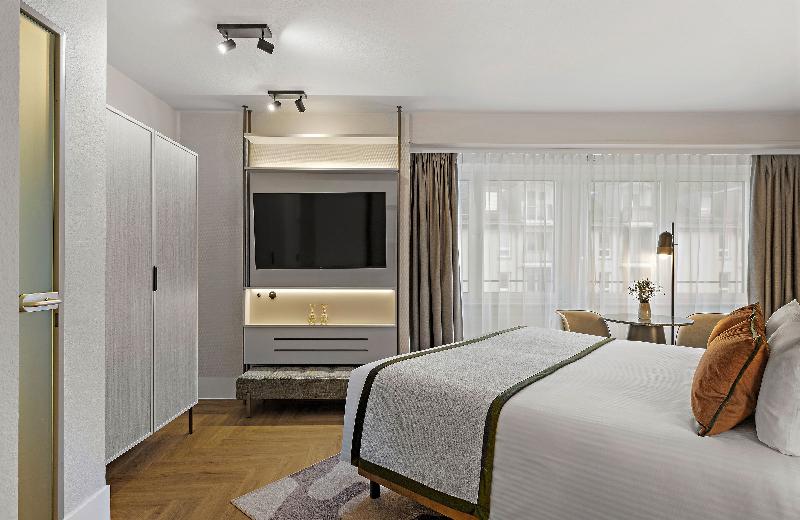 Leonardo Hotel Mainz image