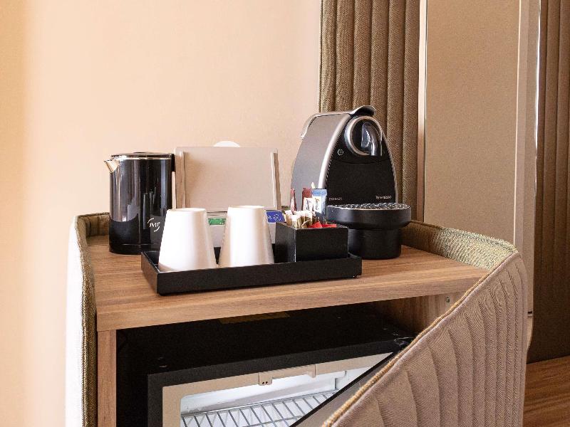 Novotel Toulouse Purpan Airport image