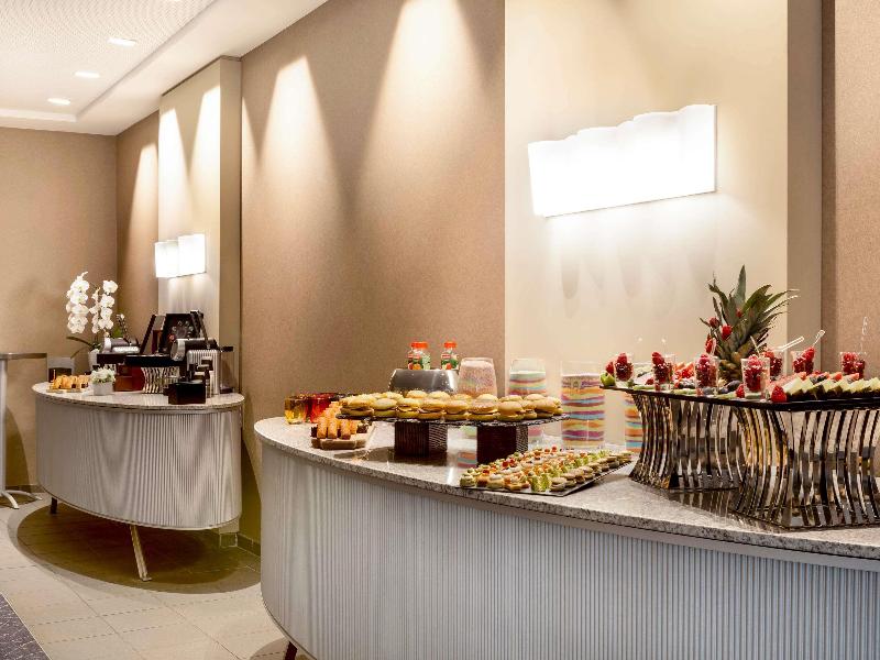 Novotel Paris Roissy CDG Convention & Spa image