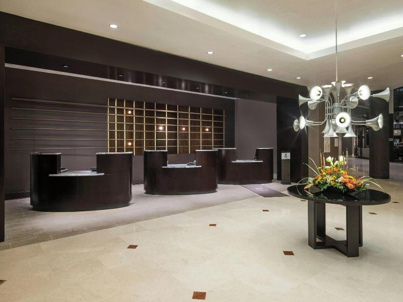 Sheraton Memphis Downtown