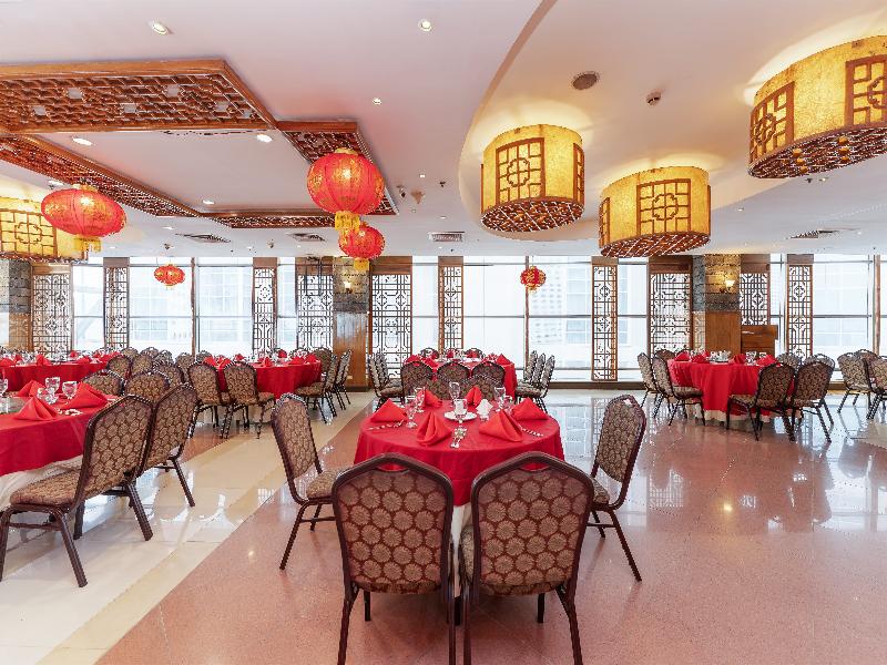 Crown Regency Hotel & Towers Cebu image